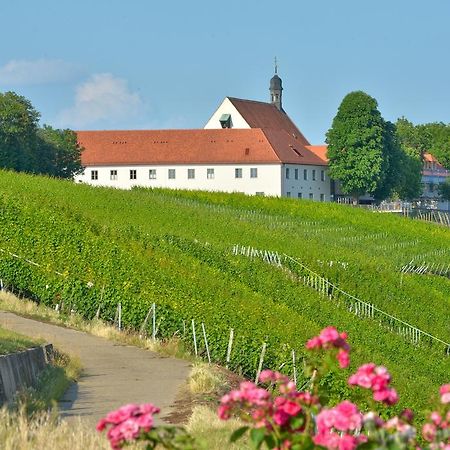 Vogelsburg Hotel Escherndorf Buitenkant foto