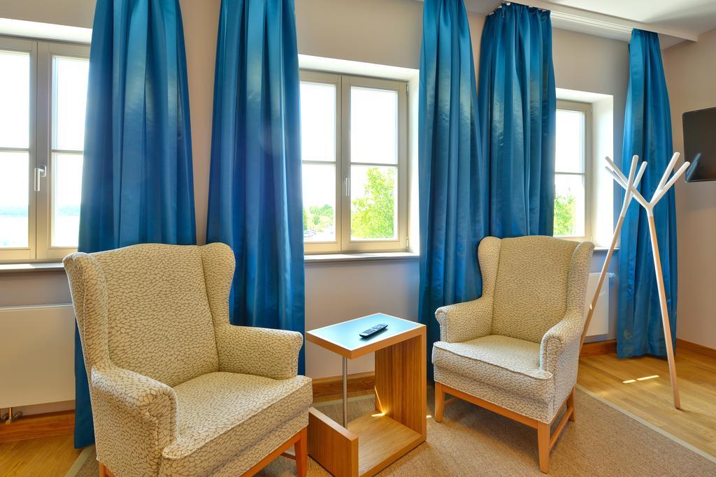Vogelsburg Hotel Escherndorf Kamer foto